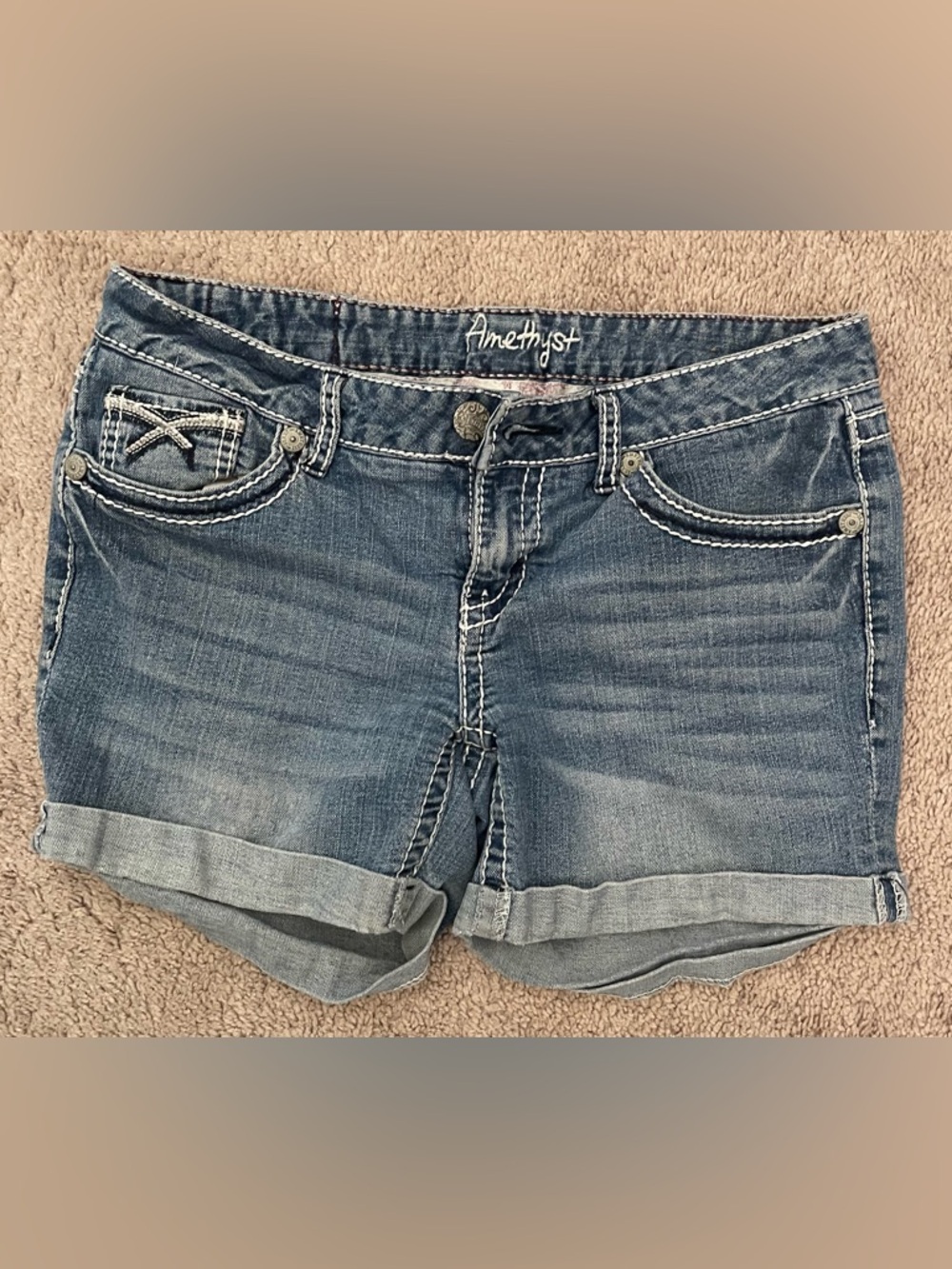 Amethyst Jeans Women's Medium Blue Denim Cuffed Shorts